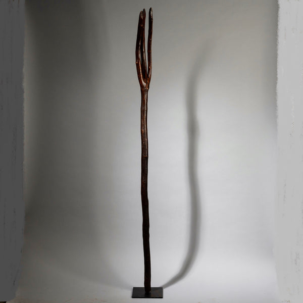 A VERY TALL, WELL PATINATED ETHIOPIAN PITCHFORK( No 1488)