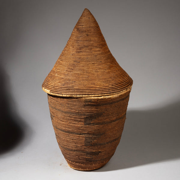 A STATUESQUE MEDIUM TO LARGE TUTSI BASKET AND LID ( No 2166)
