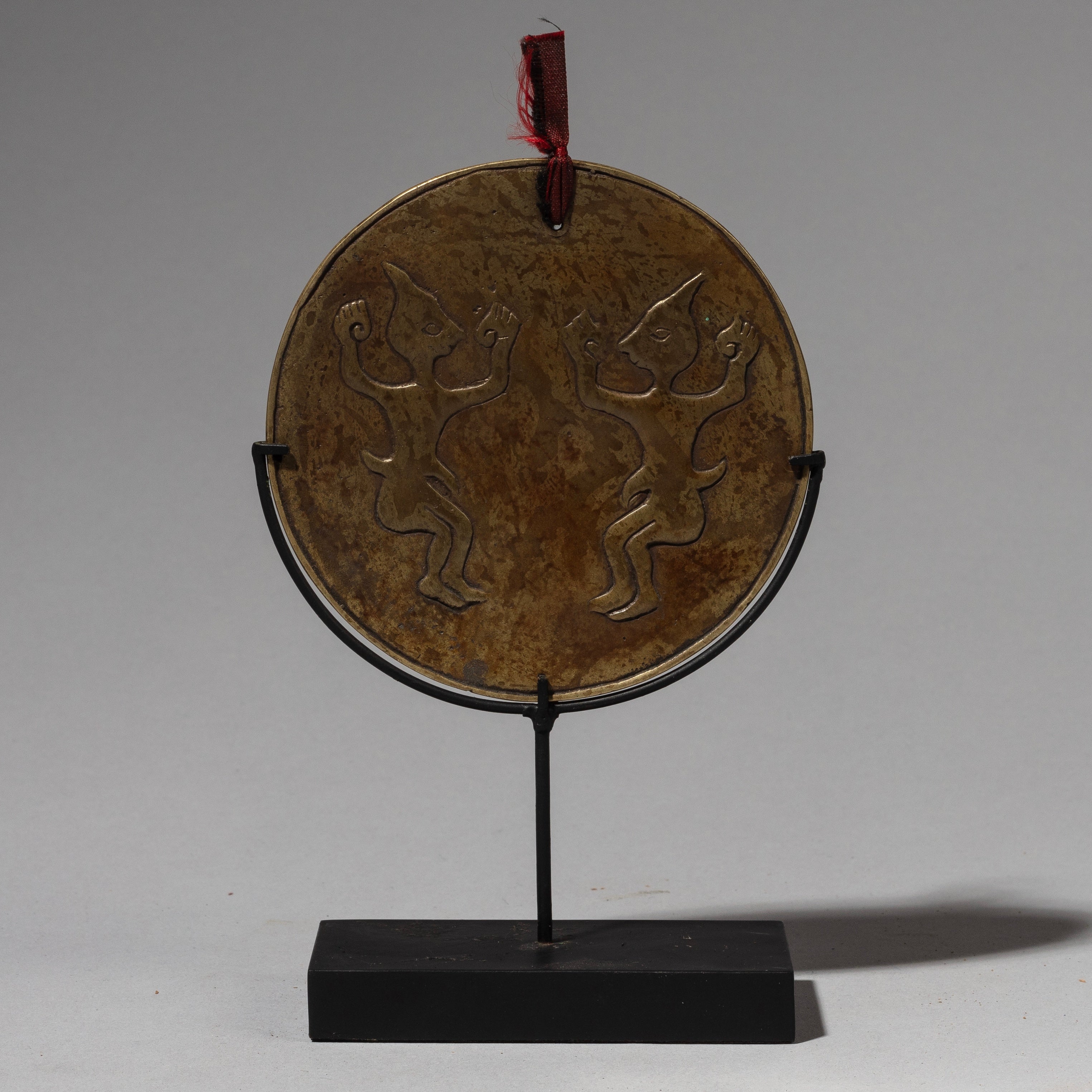 SOLD NB. A PRETTY PECTORAL DISC FROM NIAS PEOPLE, INDONESIA ( No 1894)