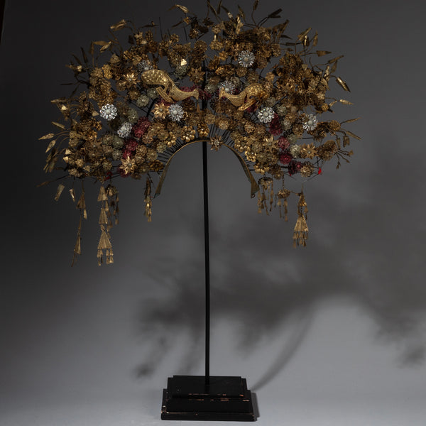 A CREATIVE WEDDING GOLD 'CROWN' HEADDRESS FROM BALI INDONESIA( No 1913)