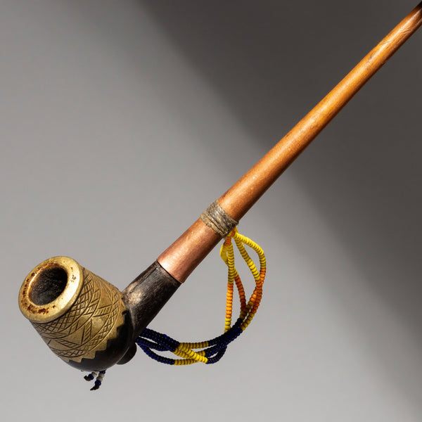 AN APPEALING DINKA TRIBE PIPE FROM SUDAN ( No 1284)