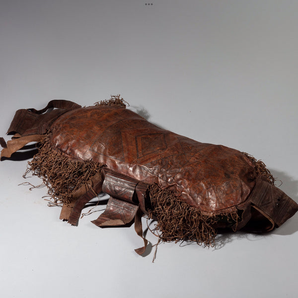 AN INTRICATE TUAREG LEATHER CUSHION FROM THE SAHARA, NIGER ( No 1247)