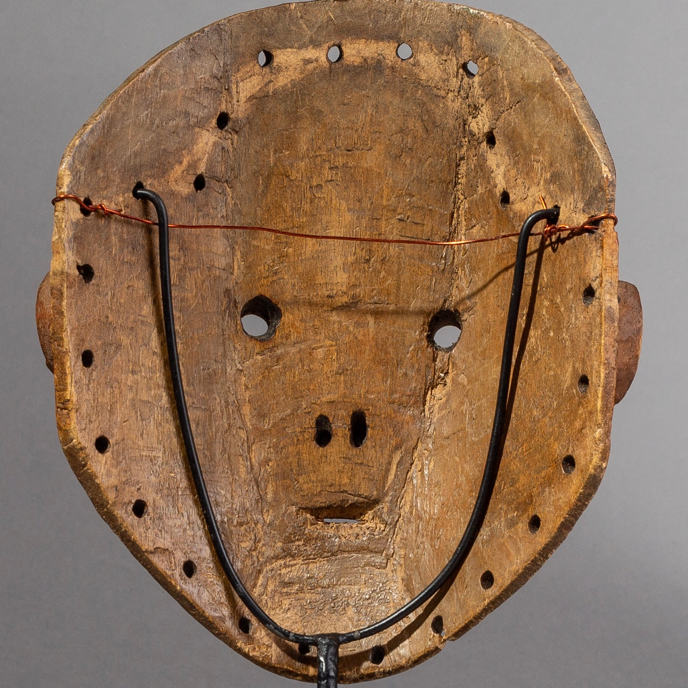 A HANDSOME INITIATION MASK FROM ANGOLA ( No 4510)
