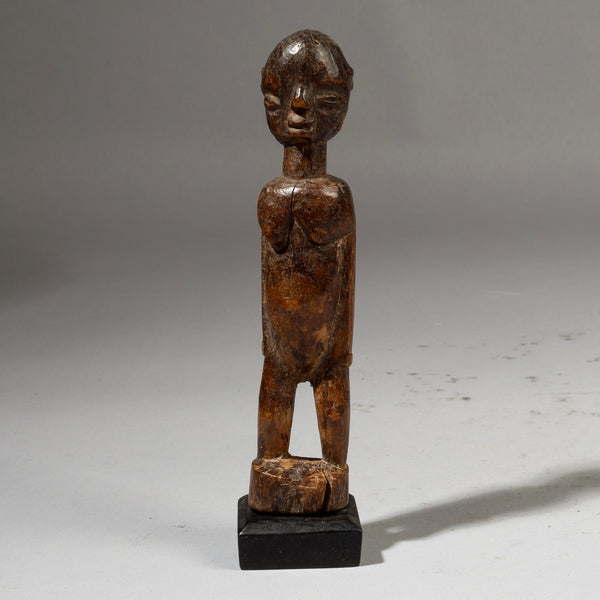 A SUBTLE CHARM FIGURE FROM THE LOBI TRIBE OF BURKINA FASO W.AFRICA ( No 553)