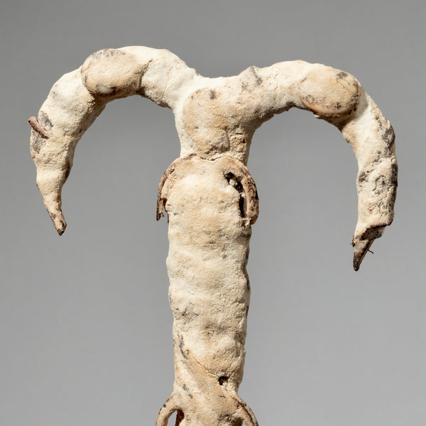 A MUMMIFIED IRON AXE FETISH FROM THE EWE TRIBE OF GHANA W.AFRICA ( No 1735)