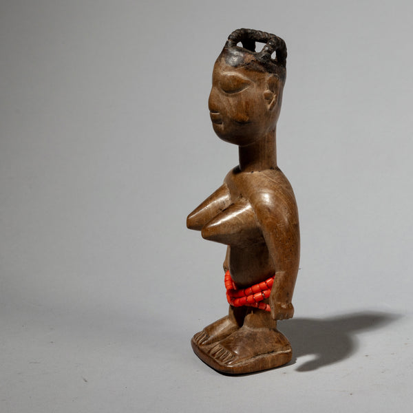 A GLOSSILY PATINATED EWE VENAVI WITH WORN FACE + TRIBAL HAIRSTYLE ( No 1724)