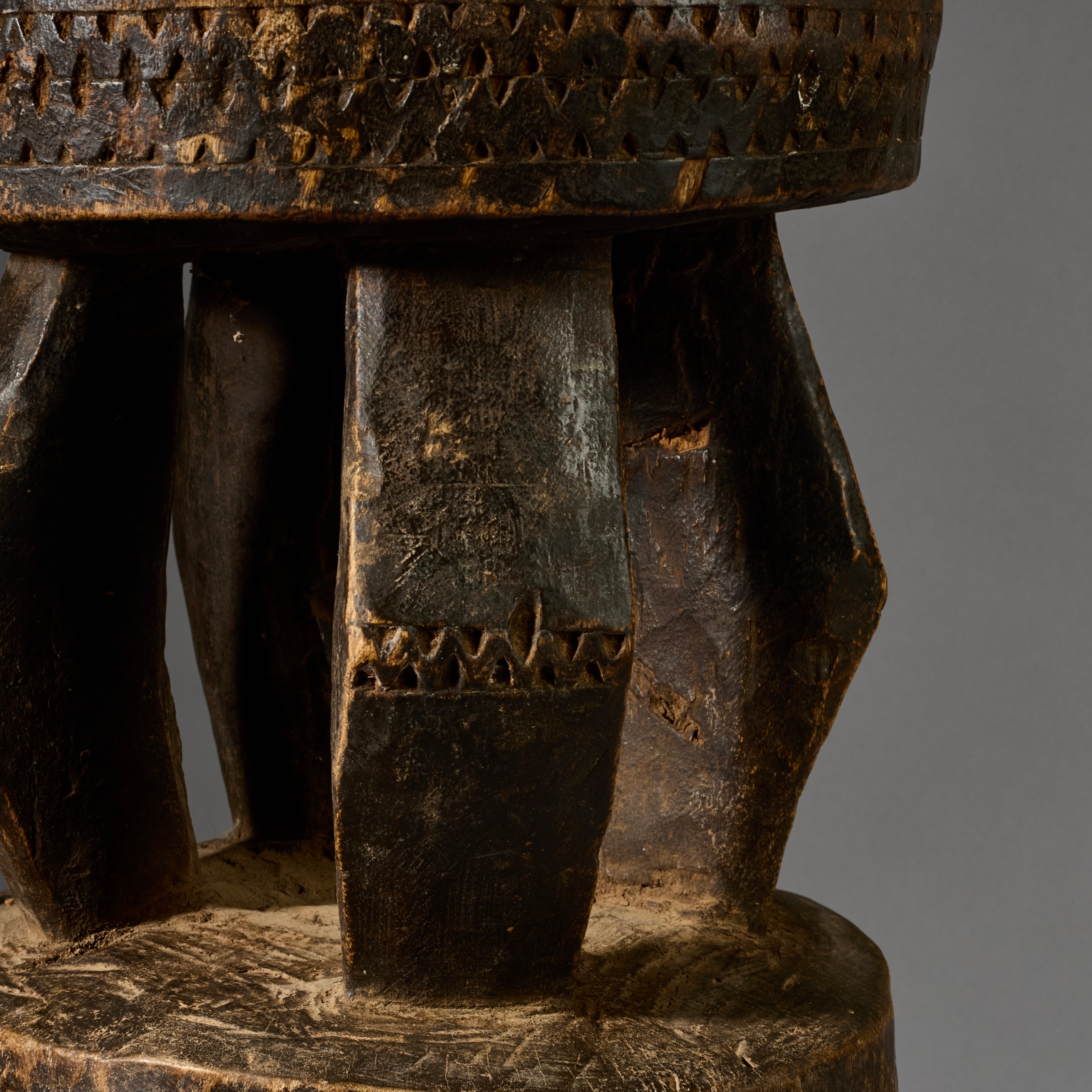 A SOLID GEOMETRIC STOOL FROM THE DOGON TRIBE OF MALI WEST AFRICA( No 6259)