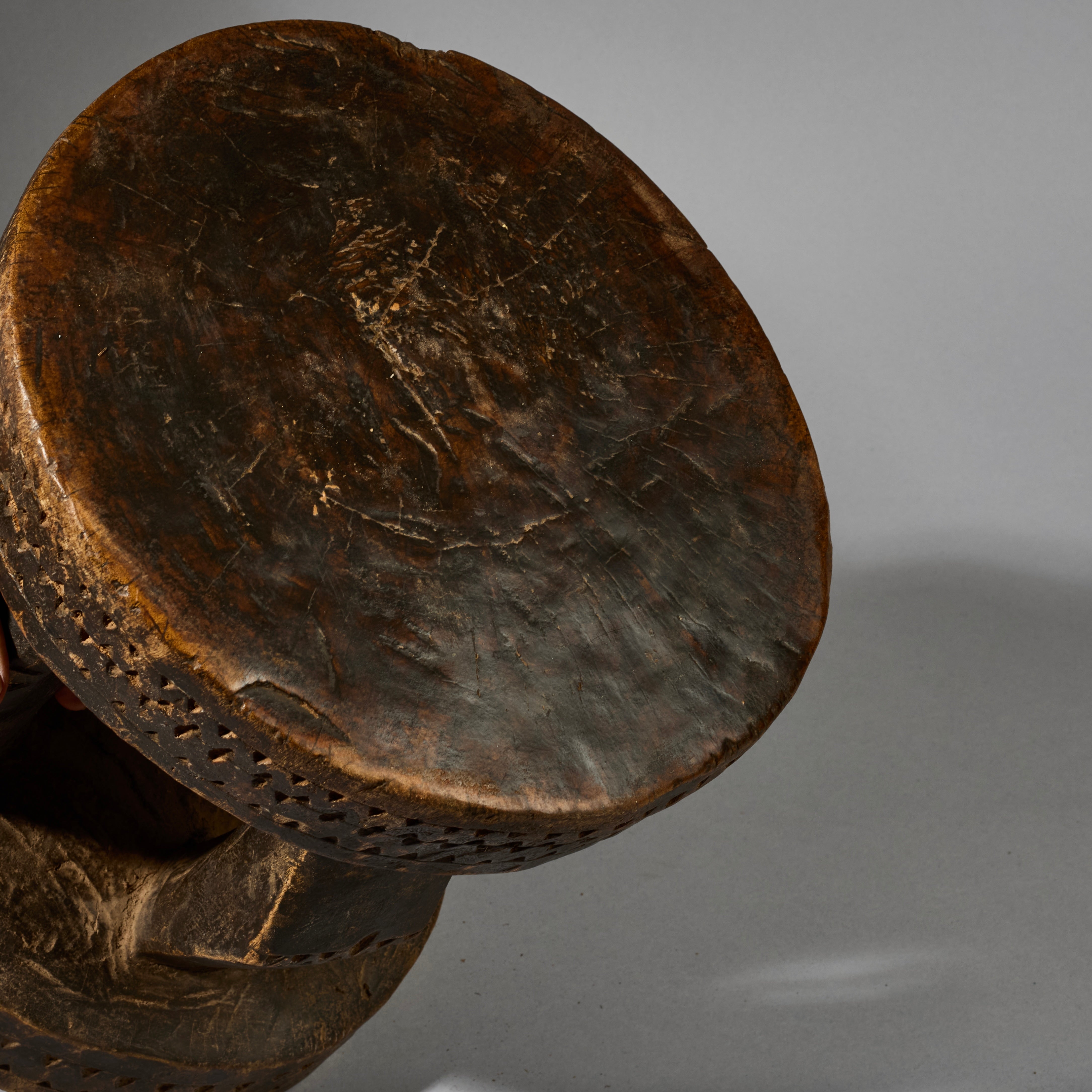 A SOLID GEOMETRIC STOOL FROM THE DOGON TRIBE OF MALI WEST AFRICA( No 6259)