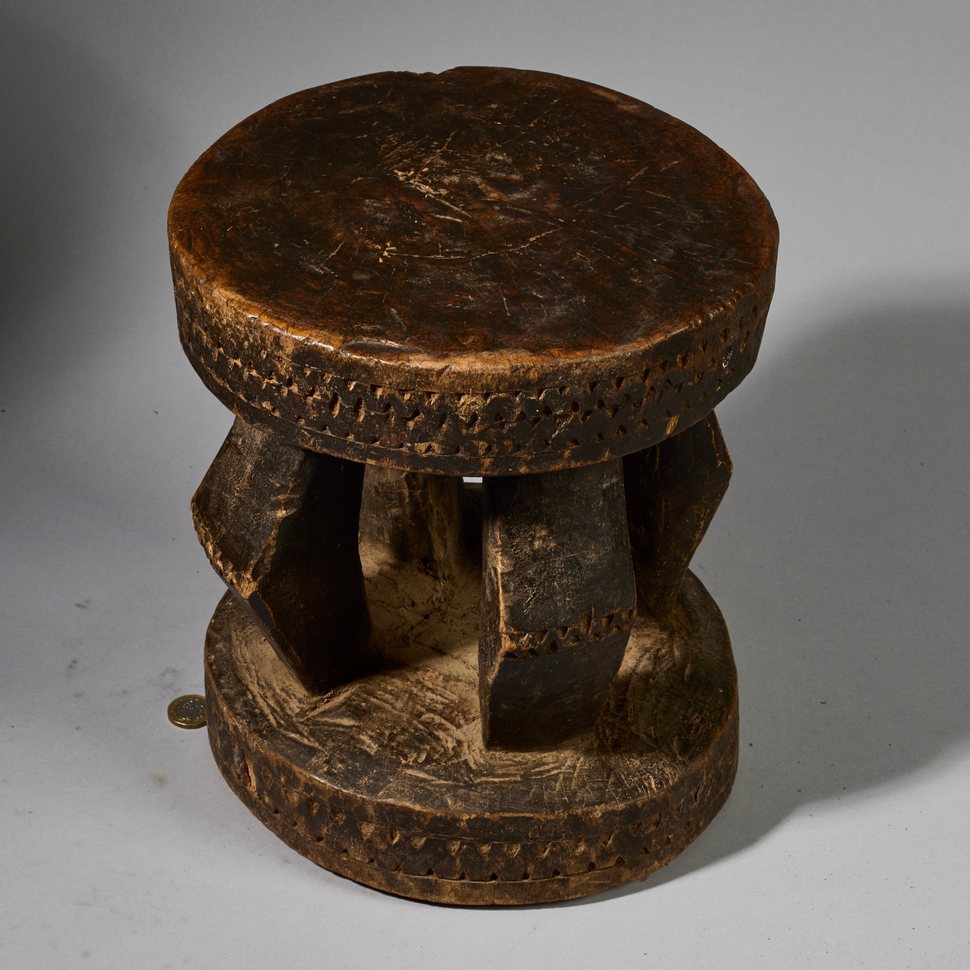 A SOLID GEOMETRIC STOOL FROM THE DOGON TRIBE OF MALI WEST AFRICA( No 6259)