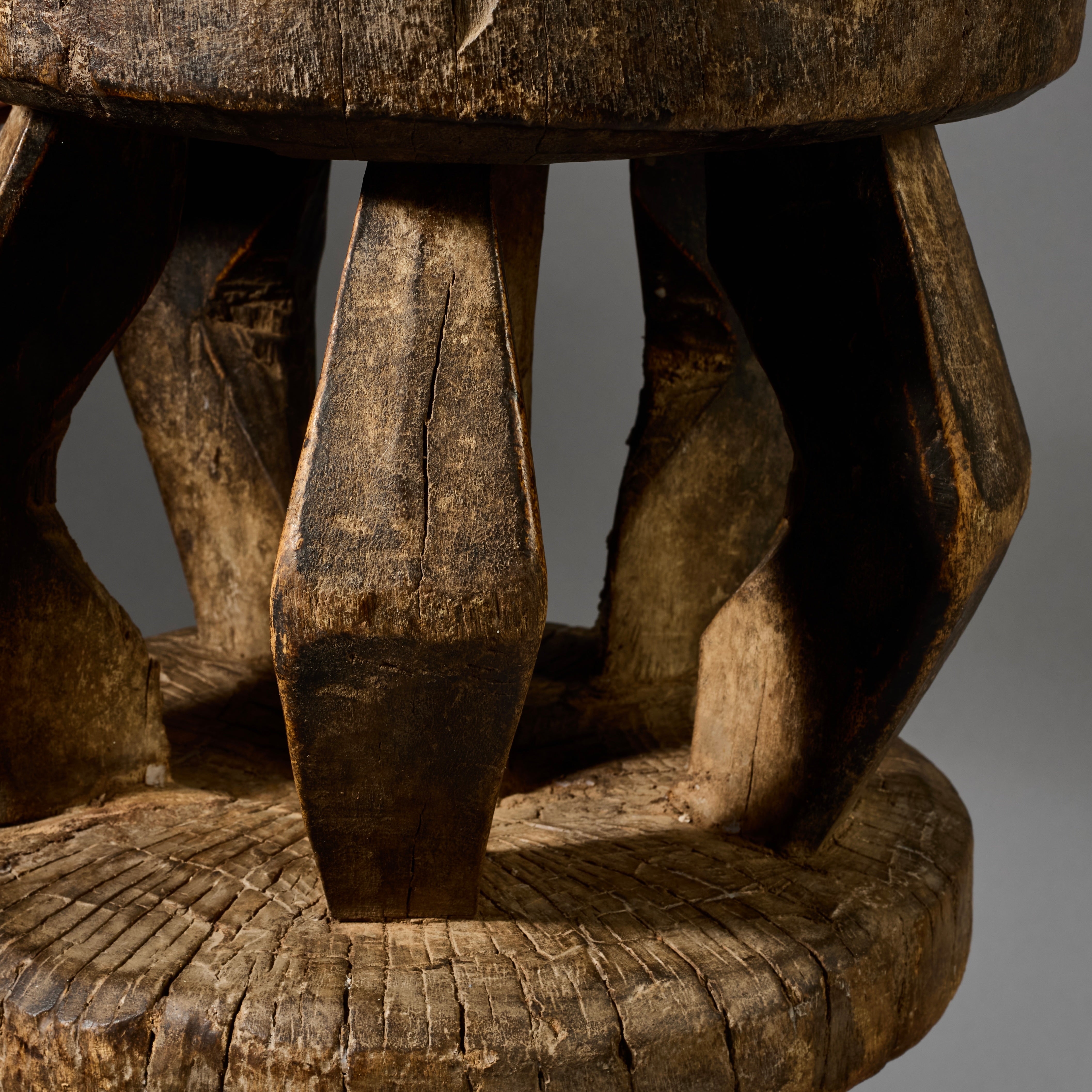 A SOLID GEOMETRIC STOOL FROM THE DOGON TRIBE OF MALI WEST AFRICA( No 6212)