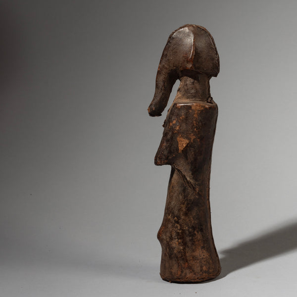 A HIGHLY STYLISED DOLL, MOSSI TRIBE BURKINA FASO ( No 2875 )