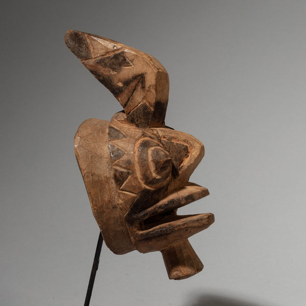 A MINIATURE BIRD MASK, MOSSI TRIBE BURKINA FASO ( No 2877 )