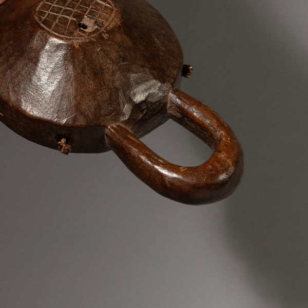 A RARE WOODEN BELL FROM THE CONGO EX DUTCH COLL  ( No 2936 )