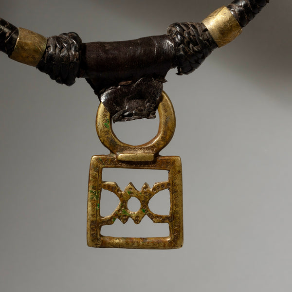 A CHARACTER BRASS NECKLACE, TUAREG TRIBE OF NIGER ( No 2869 )