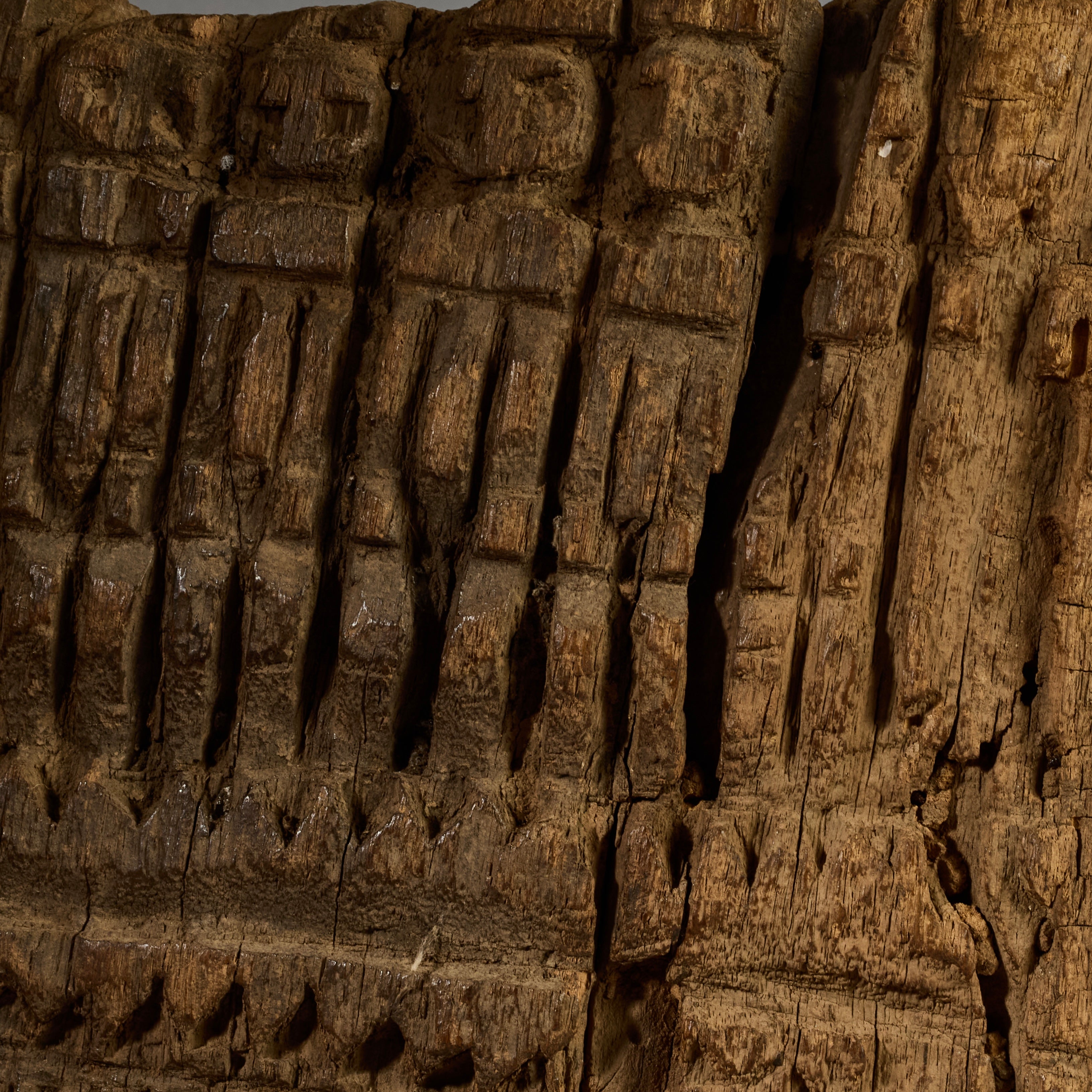 A FIGURATIVE SMALL DOGON GRANARY SHUTTER, FROM MALI ( No 6219)