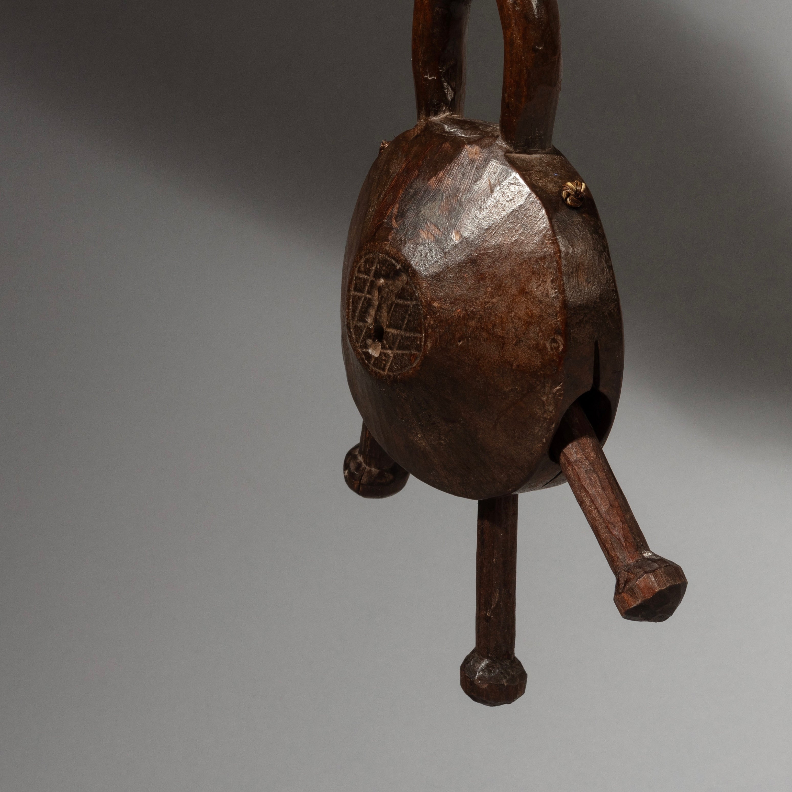 A RARE WOODEN BELL FROM THE CONGO EX DUTCH COLL  ( No 2936 )