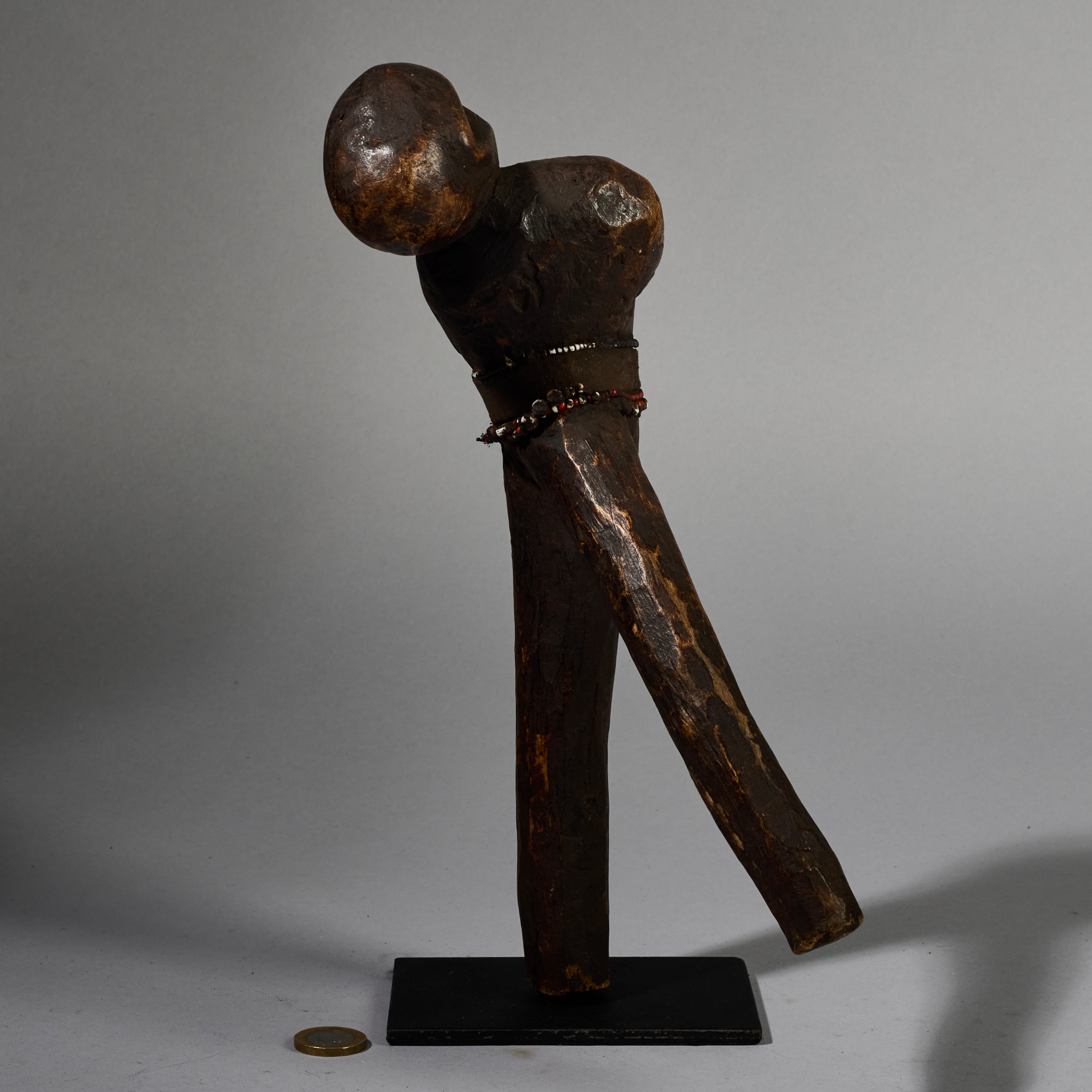 A DYNAMIC STATUE FROM PARE TRIBE OF TANZANIA EAST.AFRICA ( No 6254)