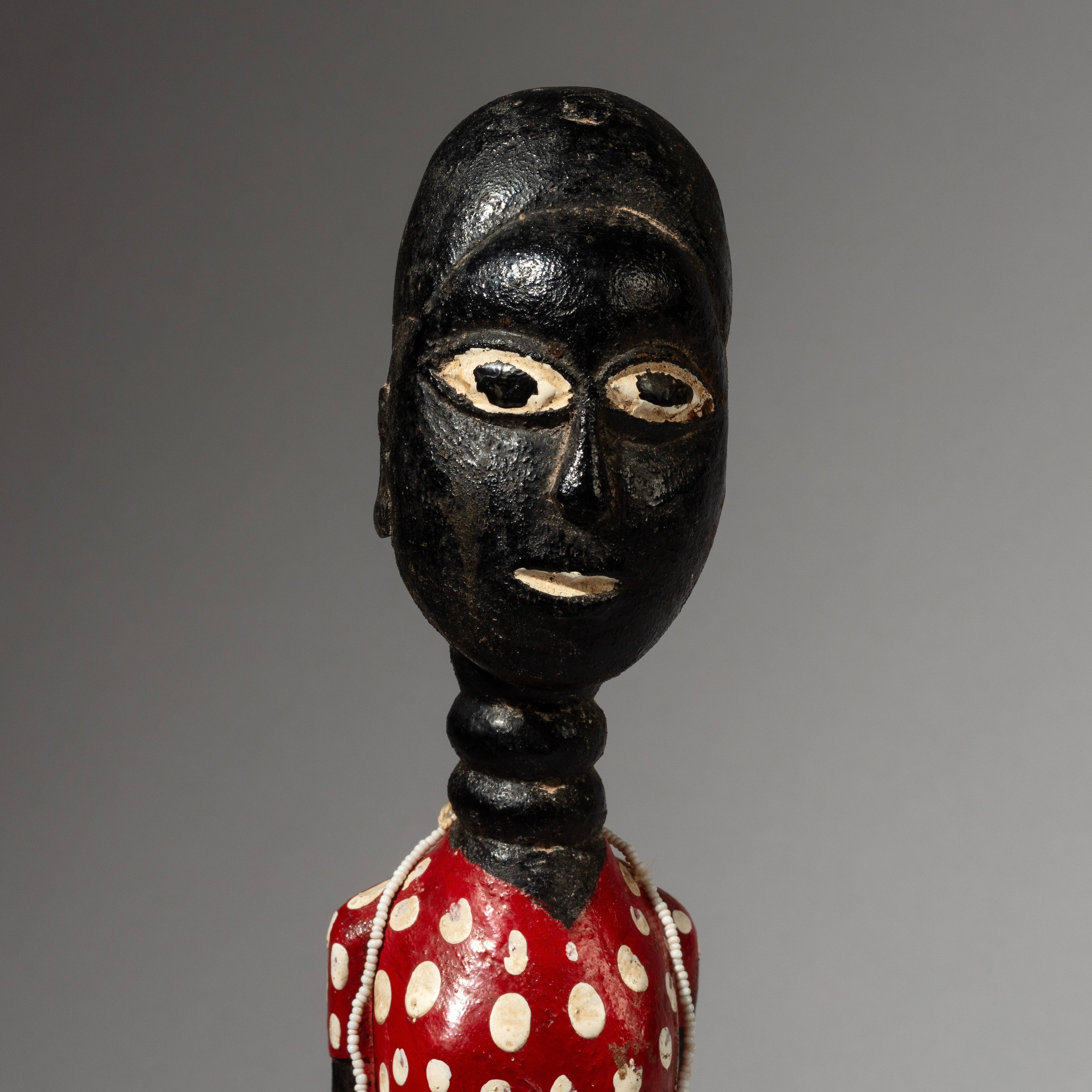 A PRETTY POLKA DOT BAULE COLON FIGURE, IVORY COAST EX UK COLL. ( No 2891 )