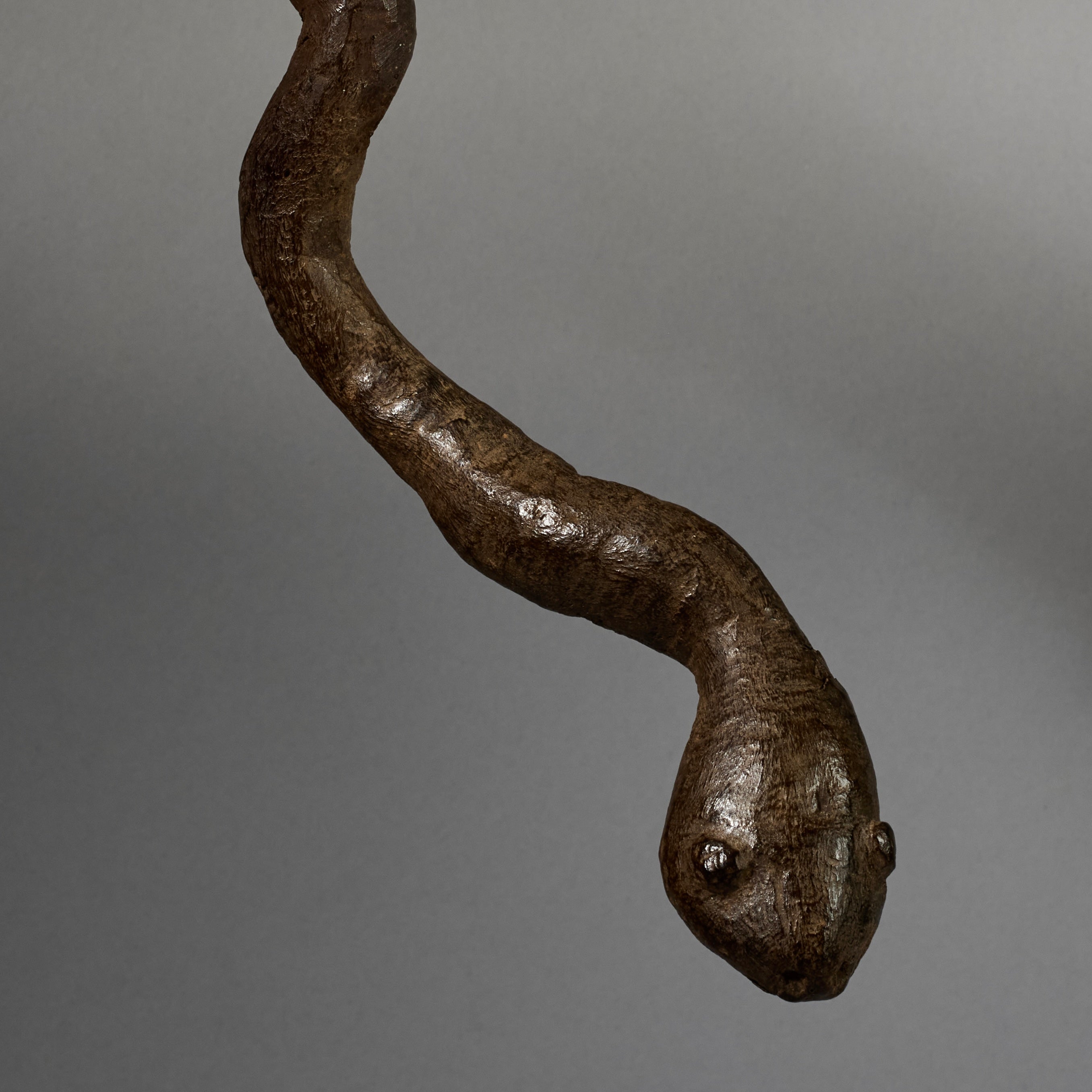 A CUTE WOODEN SNAKE TALISMAN, PARE TRIBE TANZANIA, E.AFRICA ( No 6261)