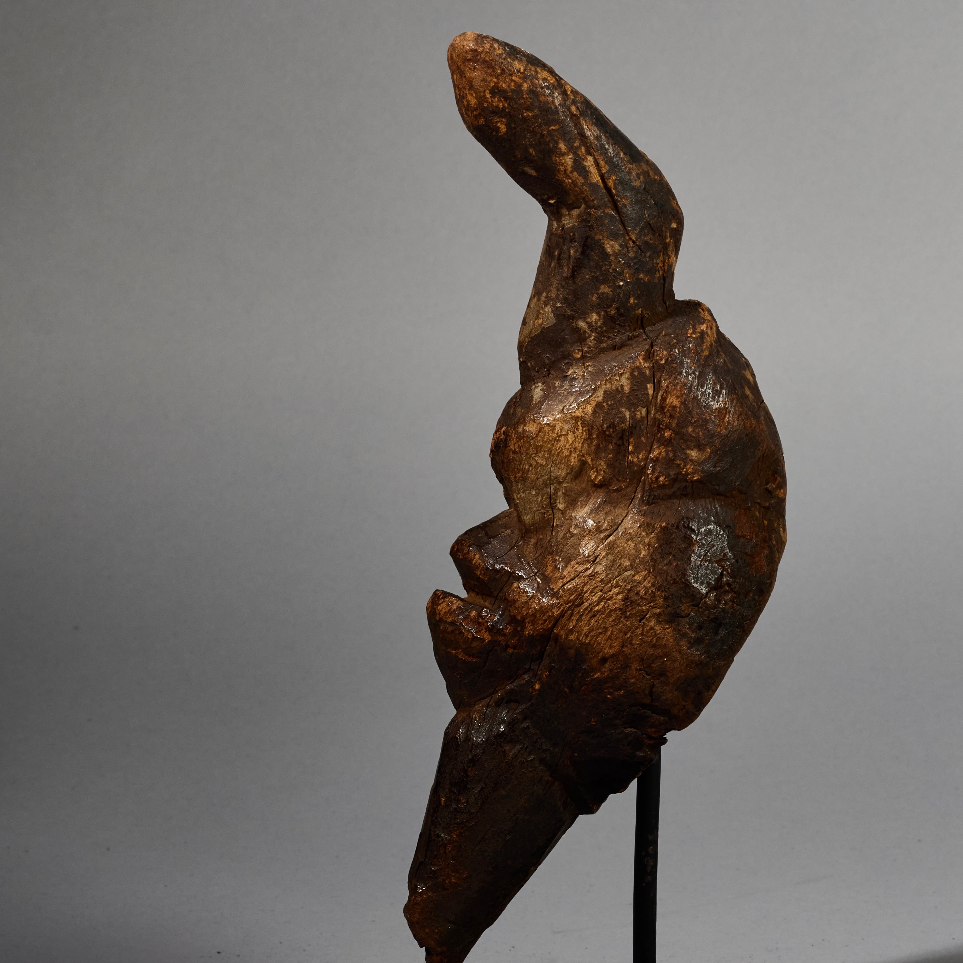 A CUBIST SMALL MASK FROM BURKINA FASO, W AFRICA (No 6276
