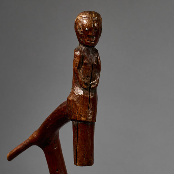 AN ORGANIC STAFF FROM GO GO TRIBE OF TANZANIA EAST.AFRICA ( No 6202 )