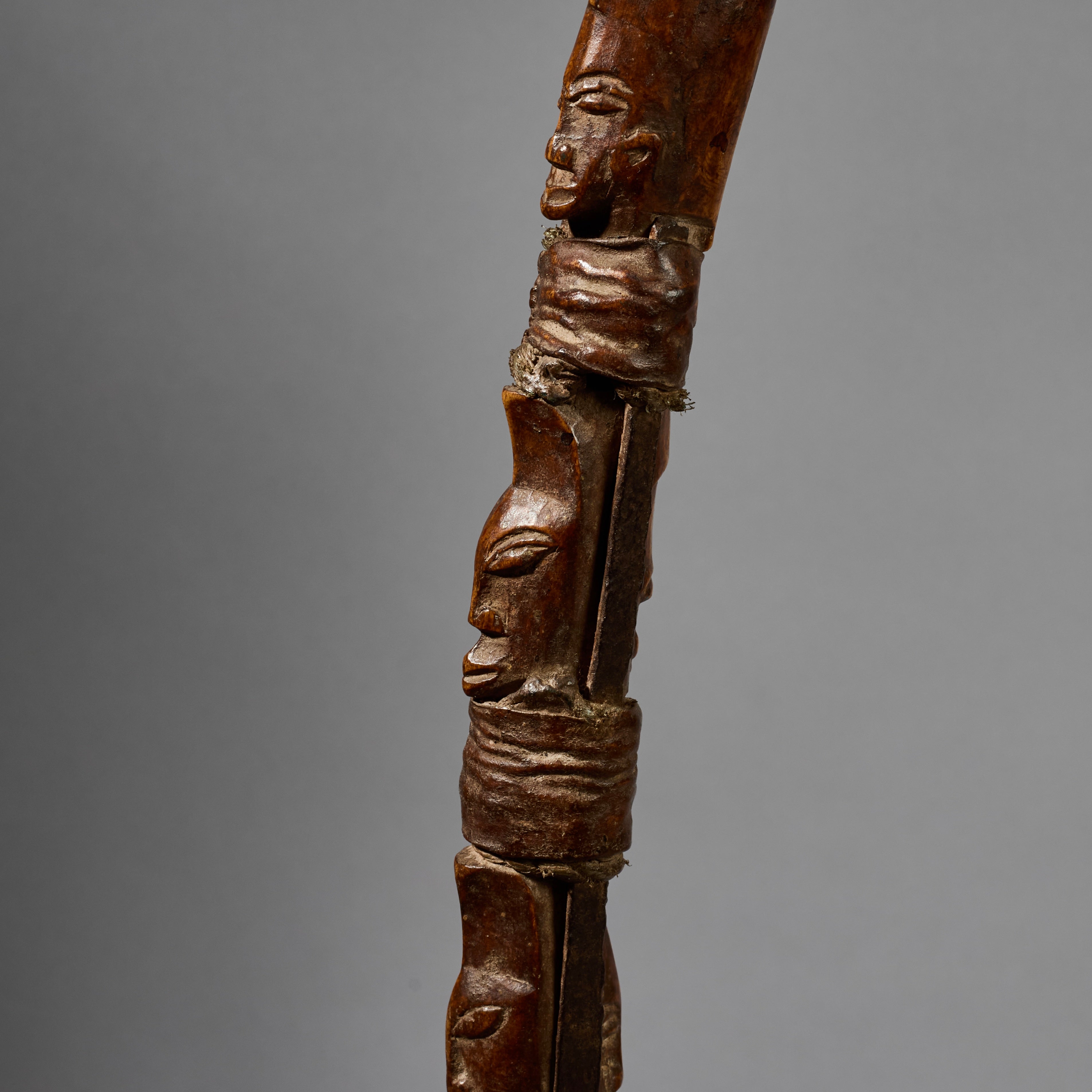 A BEAUTIFUL OLD SENUFO STAFF FROM IVORY  COAST ( No 6201 )