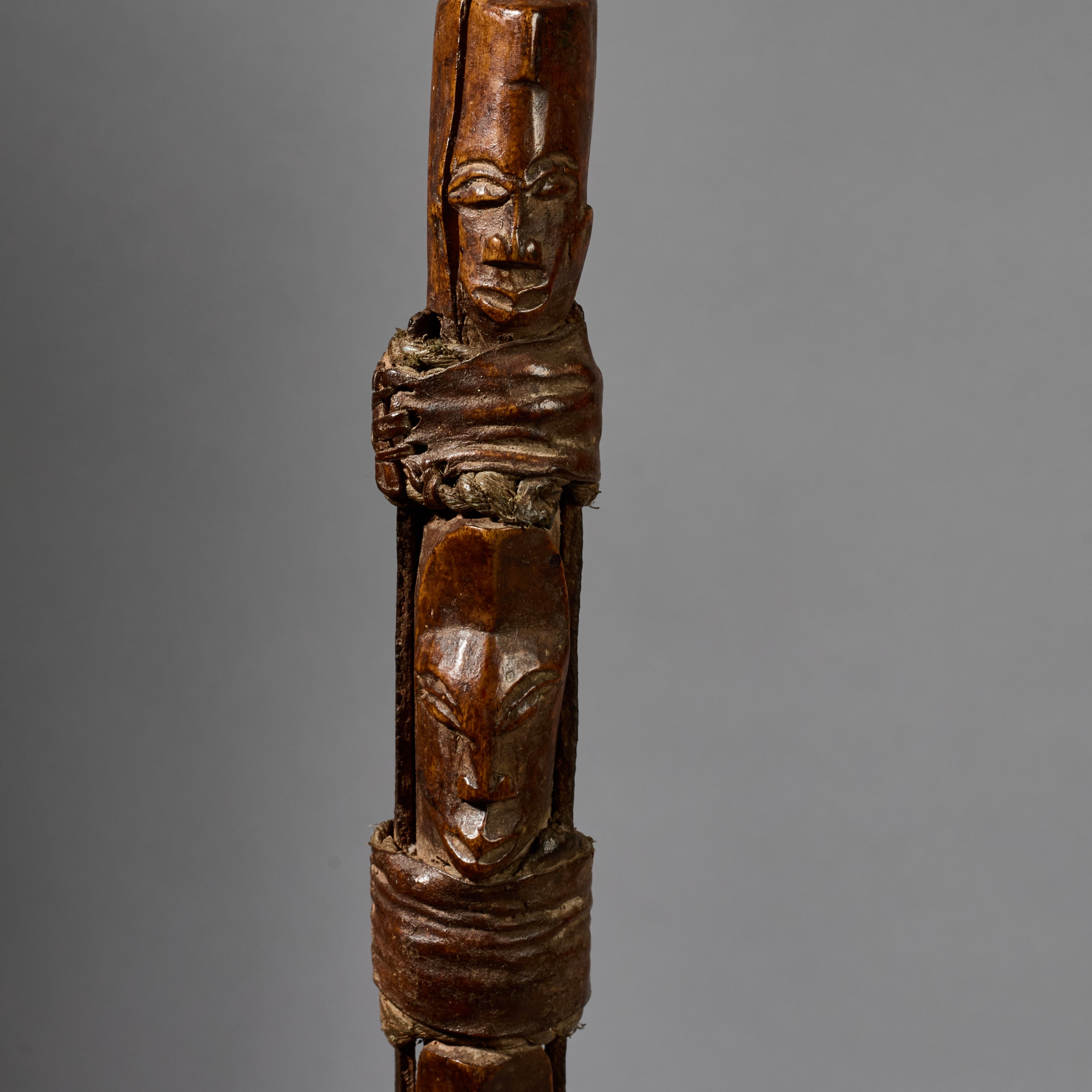 A BEAUTIFUL OLD SENUFO STAFF FROM IVORY  COAST ( No 6201 )