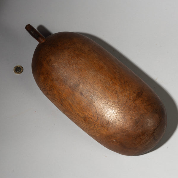 A LUSCIOUS WOODEN BOWL, TUTSI TRIBE RWANDA ( No 2942 )