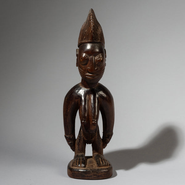 A FINE GLOSSY IBEJI  YORUBA TRIBE OF NIGERIA ( No 2905 )