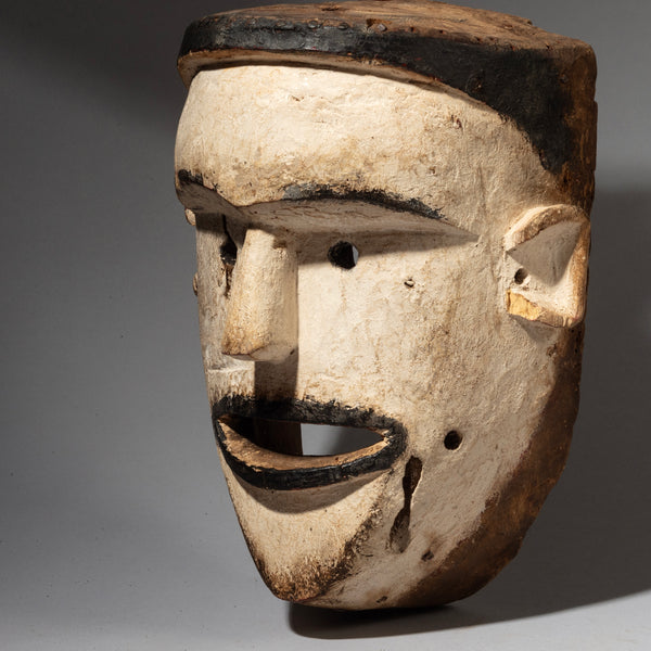 A LARGE ANCESTOR MASK FROM THE SUKUMA TRIBE, TANZANIA, EAST AFRICA ( No 2117)