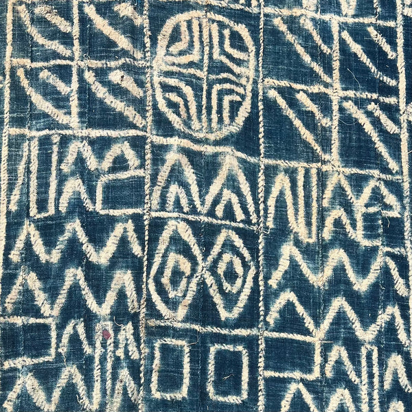A GEOMETRIC LARGE NDOP STRIP WEAVE FABRIC FROM BAMILEKE TRIBE OF CAMEROON( No 5107 )