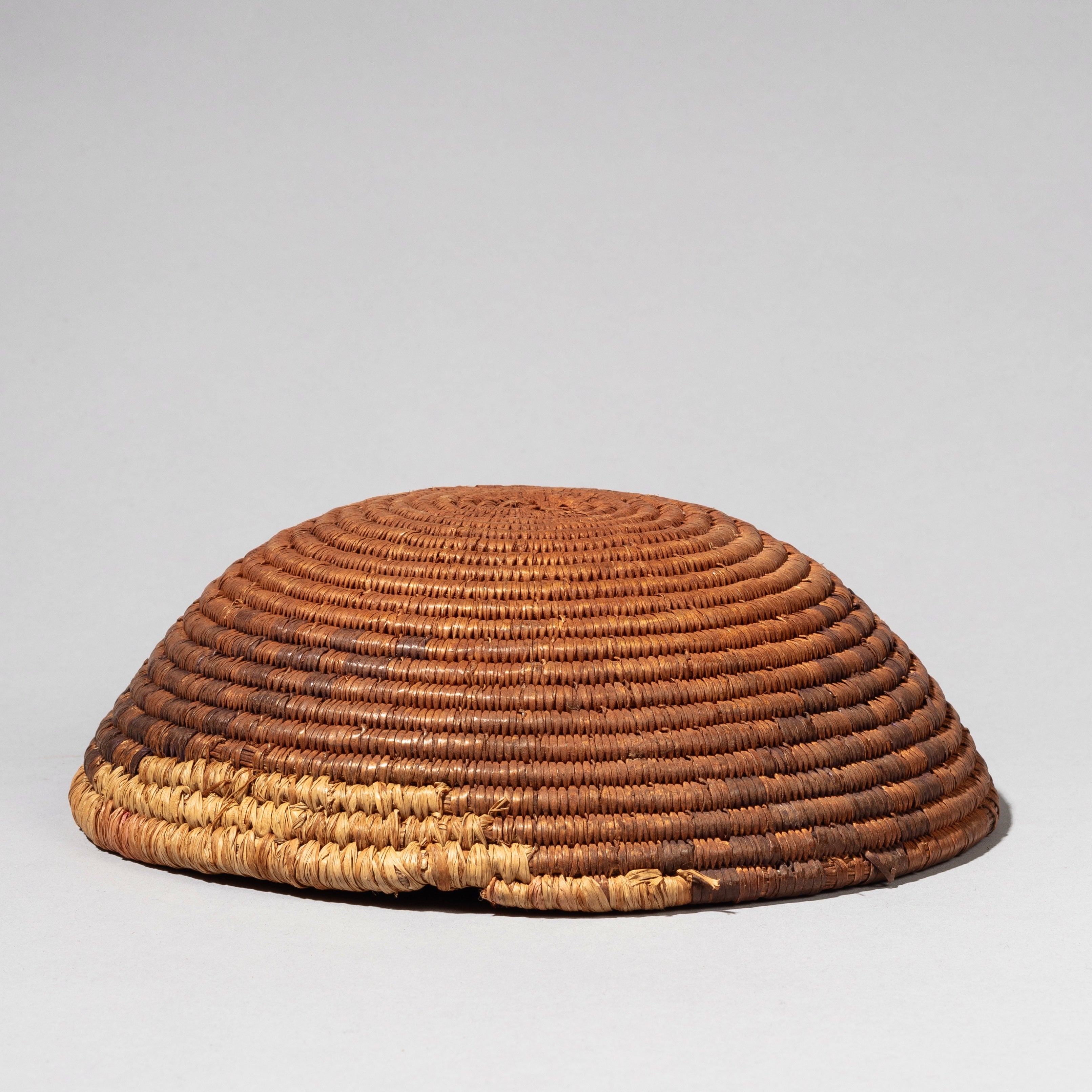 A MINIATURE TUTSI BASKET, RWANDA ( No 2216)