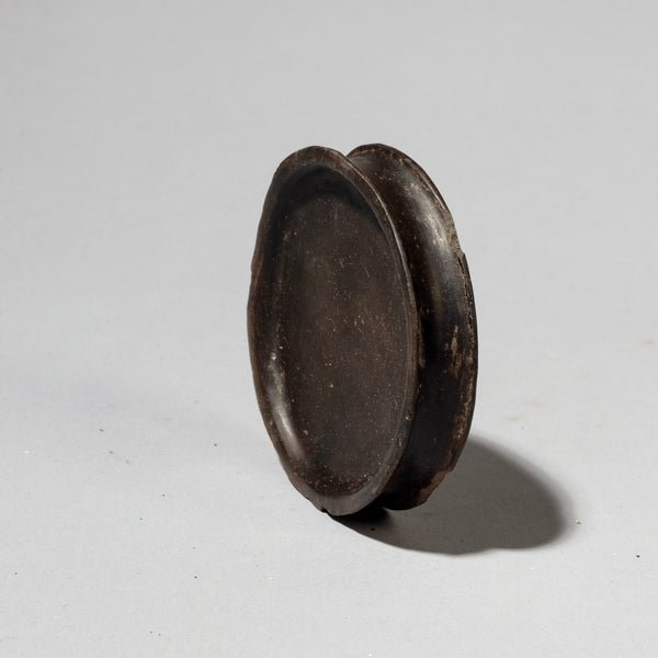 A LARGE CLAY  LIP PLUG FROM THE SURI TRIBE OF ETHIOPIA E.AFRICA ( No 4067 )