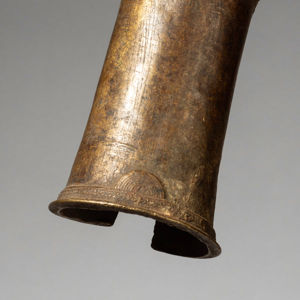 A SOPHISTICATED BRONZE CUFF FROM THE KIRDI TRIBE OF CAMEROON W.AFRICA( No 2292)