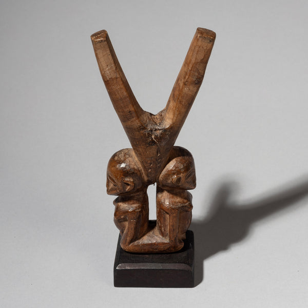 A WELL PATINATED LOBI FIGURATIVE CATAPULT FROM THE IVORY COAST, W.AFRICA ( No 4017 )