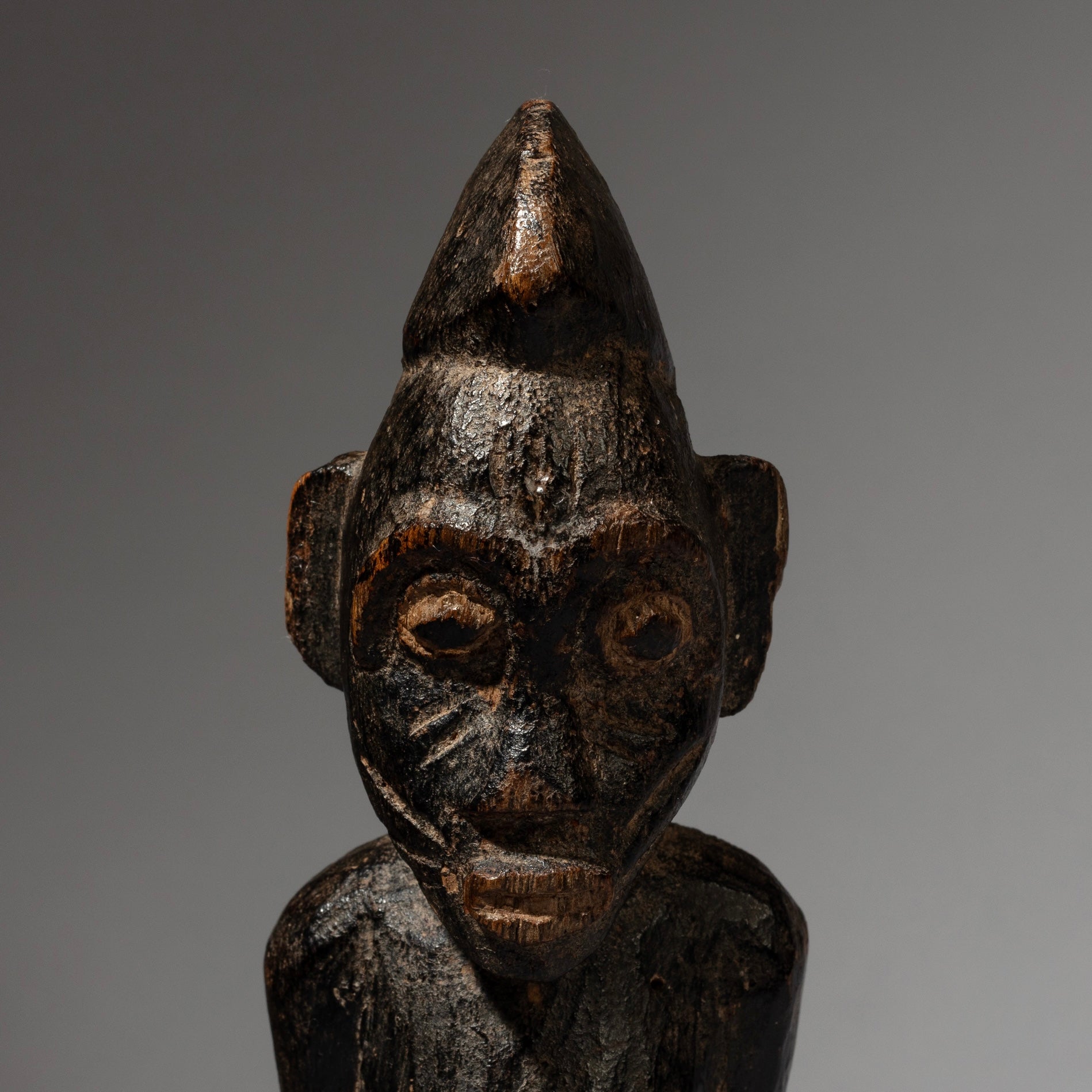 A SCULPTURAL ALTAR FIGURE, SENOUFO TRIBE iVORY COAST W.AFRICA  ( No 4063 )