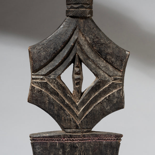 A GEOMETRICTUAREG  TENT POLE FROM THE SAHARA (No 4111)