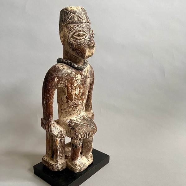 A DEEPLY WORN ALTAR FIGURE FROM GHANA ( No 2453)