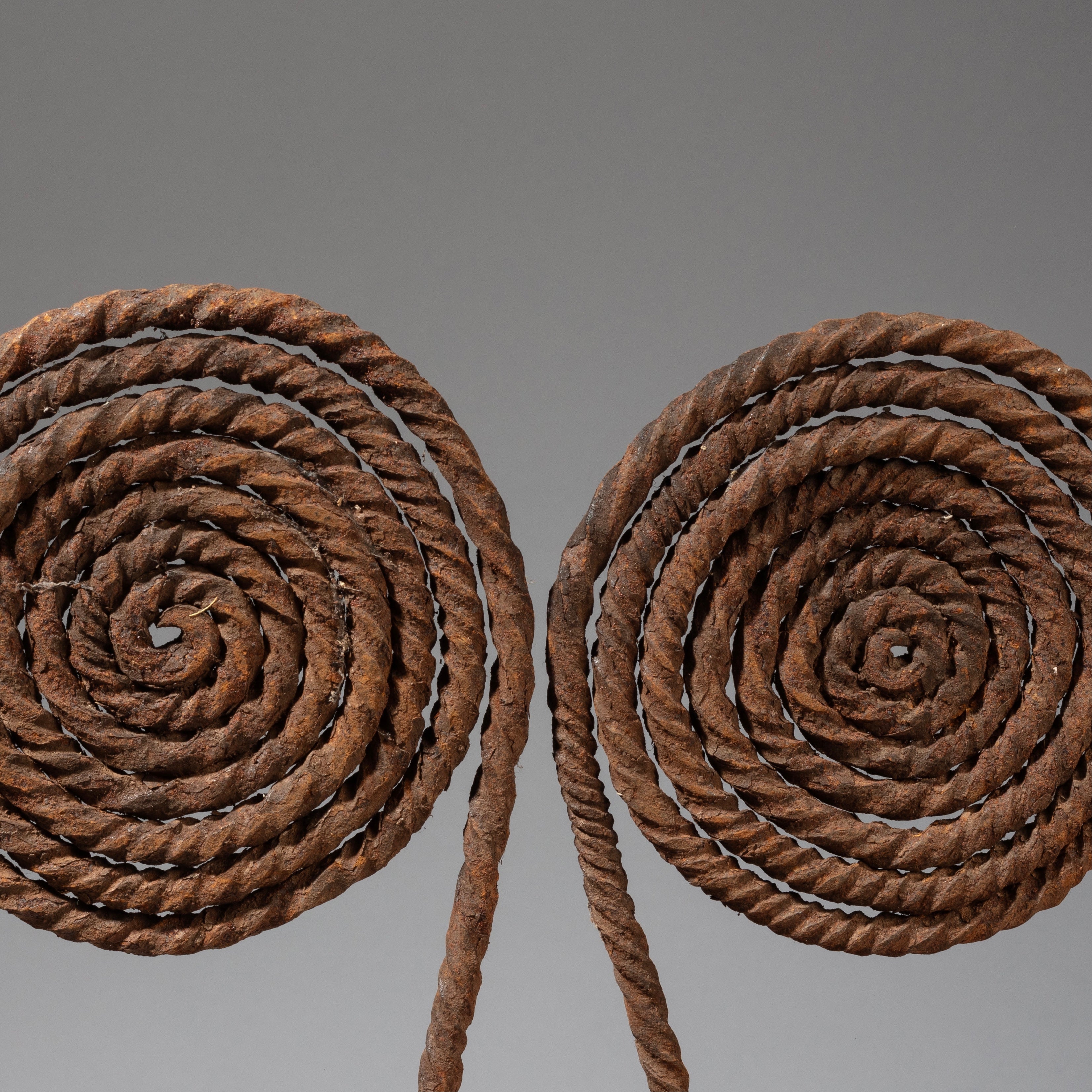 A LARGE TWISTED DOUBLE SPIRAL IRON CURRENCY FROM KIRDI TRIBE OF CAMEROON, WEST AFRICA( No 2325)