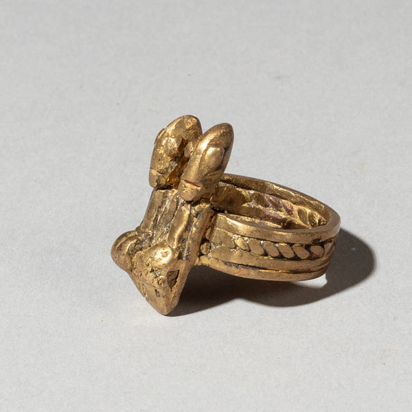 A FIGURAL BRASS RING FROM THE DOGON TRIBE OF MALI, WEST AFRICA ( No 4107 )