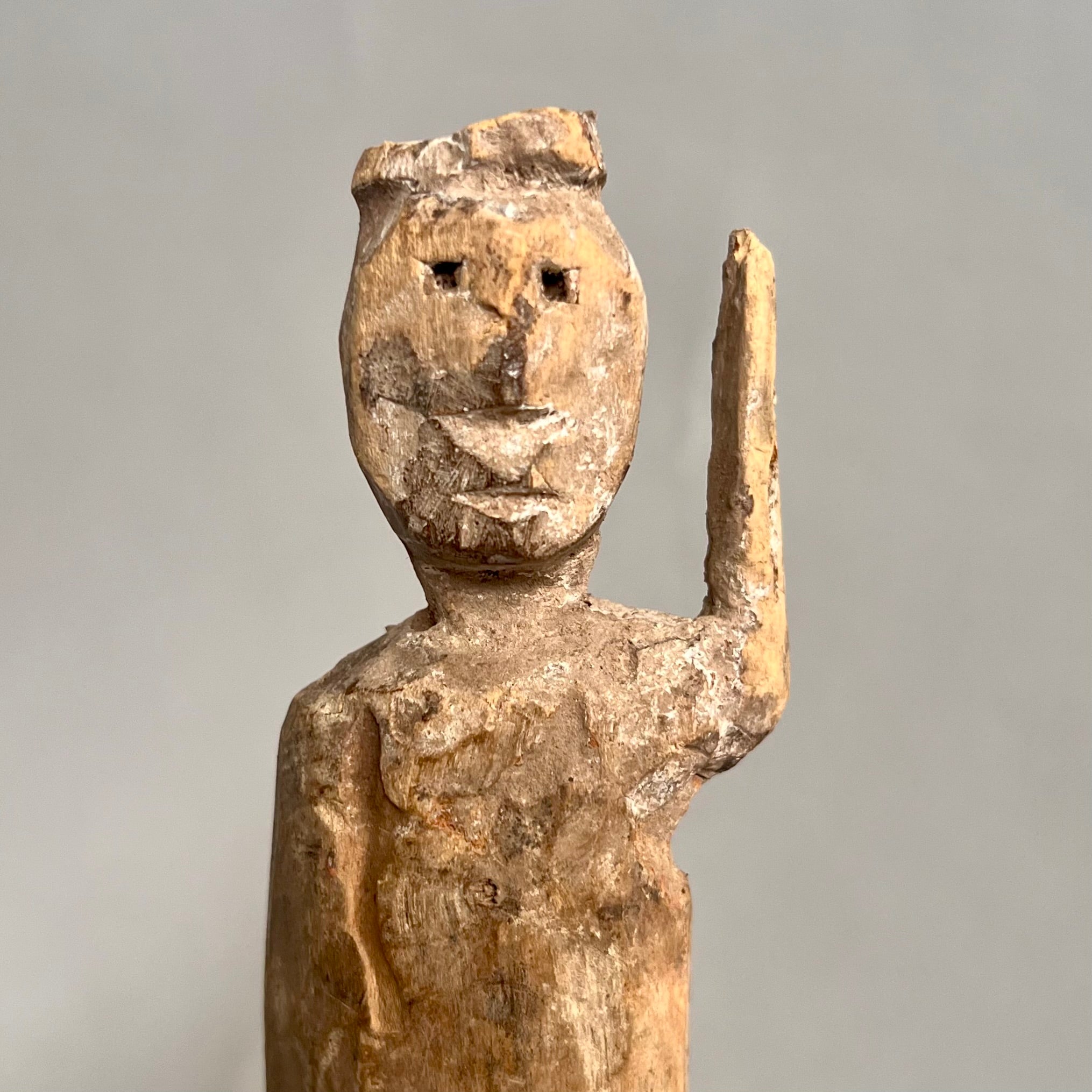 AN OLD ADAN ANCESTOR FIGURE FROM GHANA W.AFRICA ( No 2554)