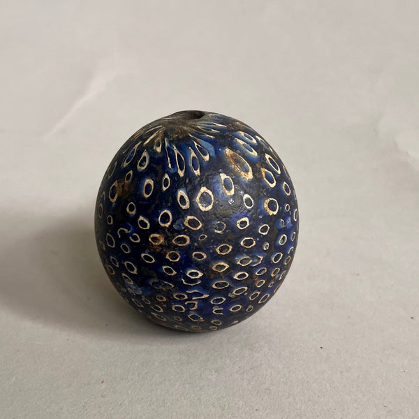 A BIG BLUE, SOLID GLASS BEAD FROM JAVA( No 2555)