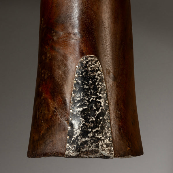 A SOFT AS SILK HONEY POT FROM TUTSI TRIBE RWANDA( No 4206 )