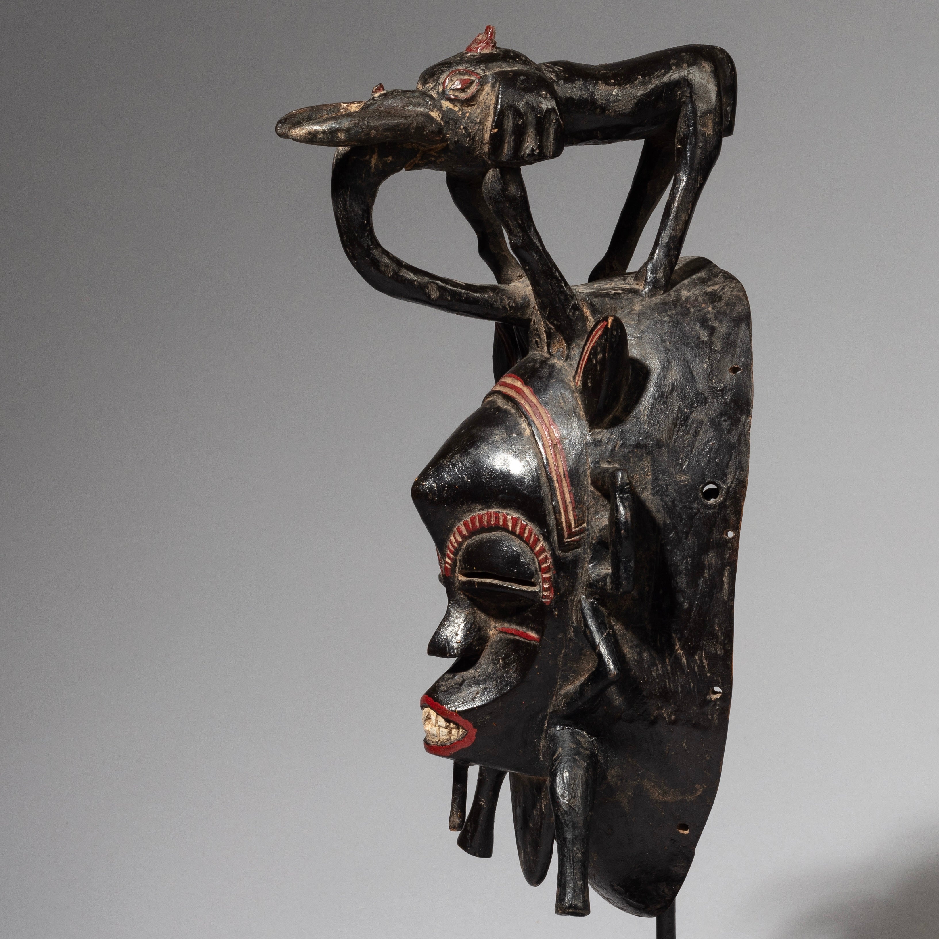 A ROMANTIC KPELIYE’E BIRD MASK WITH ELEPHANT, SENOUFO TRIBE OF THE IVORY COAST W.AFRICA( No 2382)