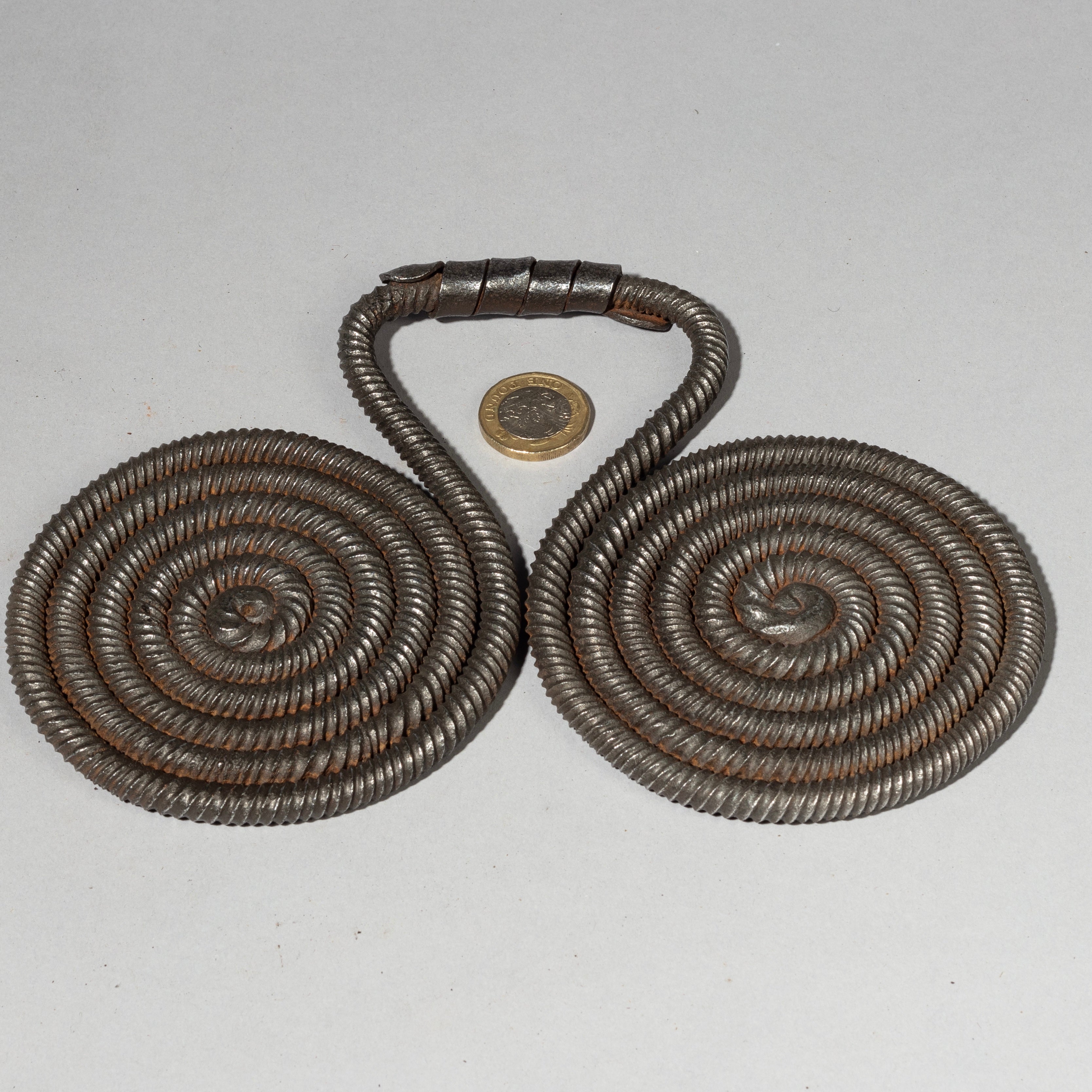 A FINE TWISTED SPIRAL IRON CURRENCY FROM KIRDI TRIBE OF CAMEROON, WEST AFRICA( No 2377)