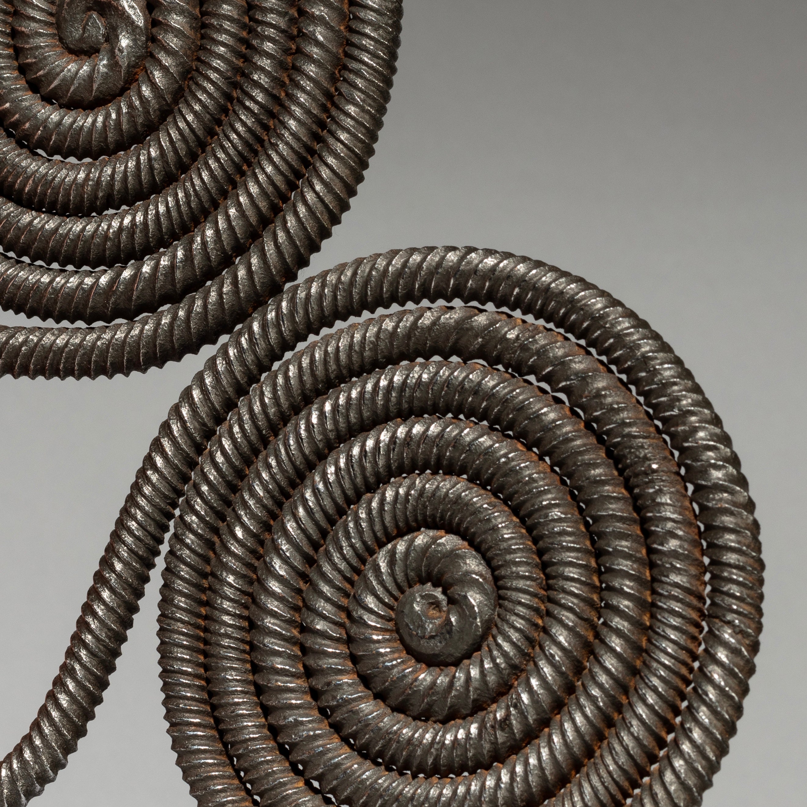 A FINE TWISTED SPIRAL IRON CURRENCY FROM KIRDI TRIBE OF CAMEROON, WEST AFRICA( No 2377)