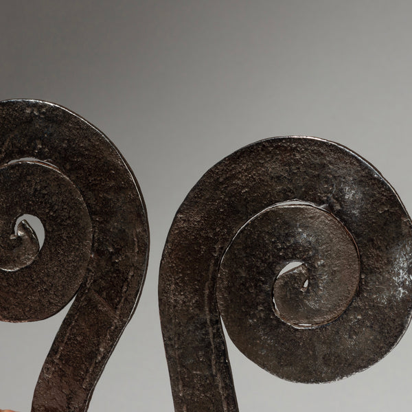 A MESMERISING SPIRAL IRON CURRENCY FROM KIRDI TRIBE OF CAMEROON, WEST AFRICA ( No 2379)