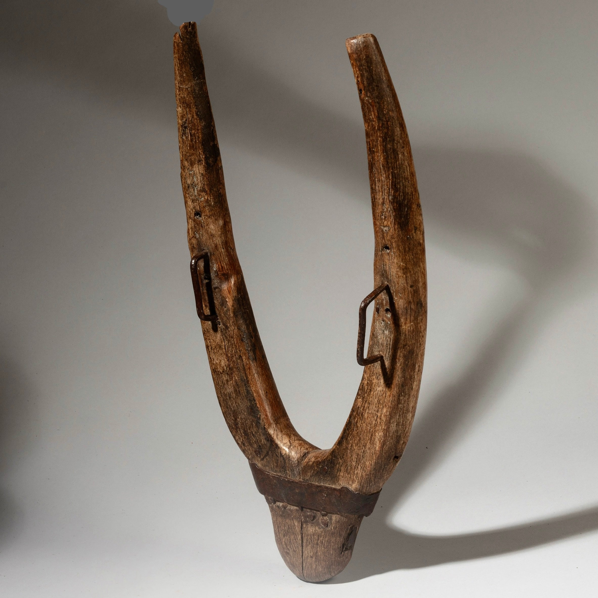 A SCULPTURAL ETHIOPIAN YOKE FOR PLOUGHING FIELDS (No 4202 )