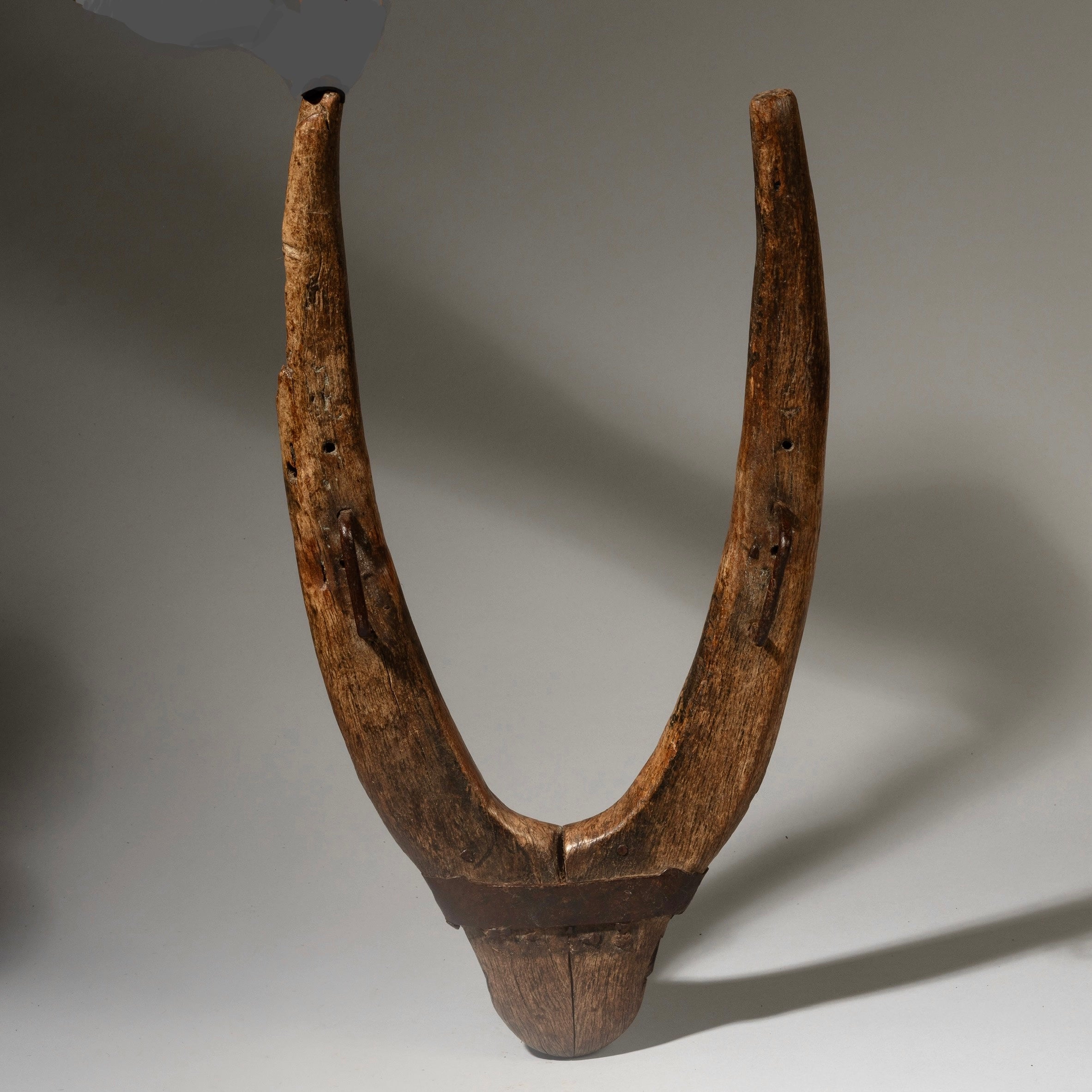 A SCULPTURAL ETHIOPIAN YOKE FOR PLOUGHING FIELDS (No 4202 )
