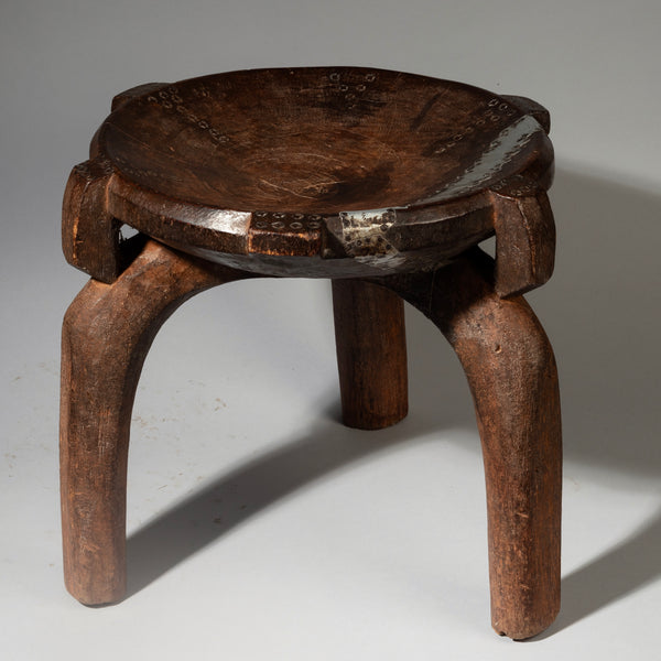 A WELL PATINATED  LARGE ADULT STOOL, HE HE TRIBE TANZANIA ( No 4271 )